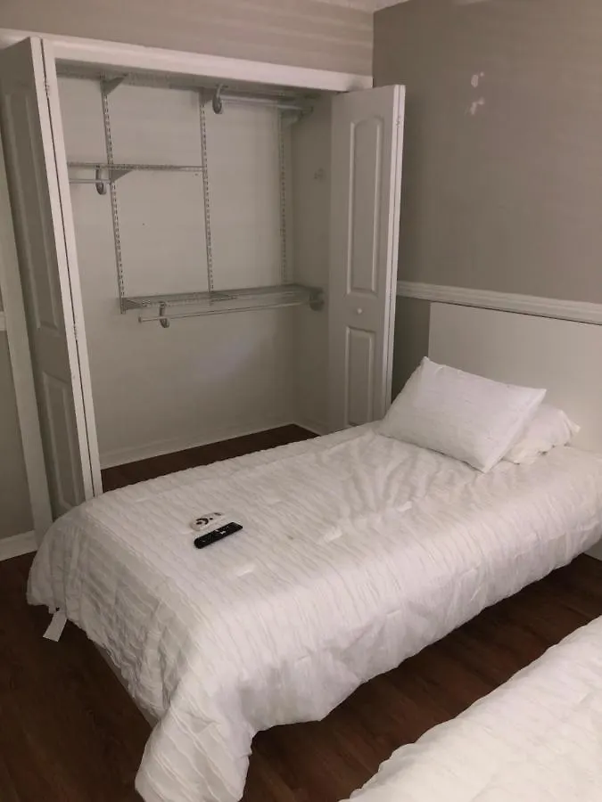 Holiday home Cheerful 3 Bed House In A Cul- De-Sac! Villa Tampa United States