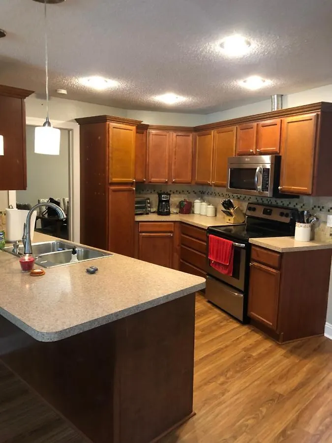 Cheerful 3 Bed House In A Cul- De-Sac! Villa Tampa