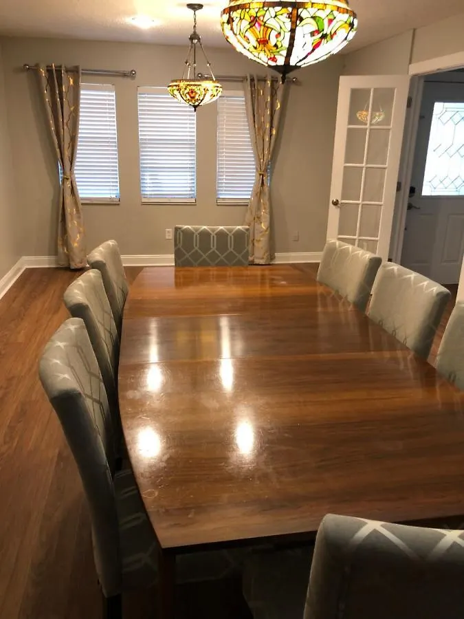 Ferienhaus Villa Cheerful 3 Bed House In A Cul- De-Sac! Tampa